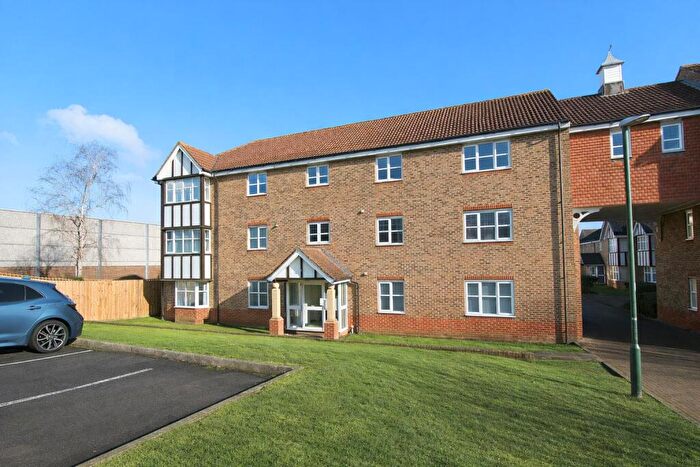 3 Bedroom Apartment For Sale In Grebe Court, Sandpiper Road, Cheam, Sutton, SM1