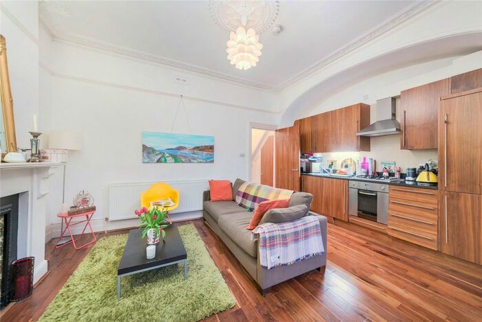 1 Bedroom Flat To Rent In Lisgar Terrace, West Kensington, London, W14