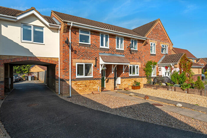 2 Bedroom House For Sale In Buttercup Court, Deeping St James, Peterborough, PE6