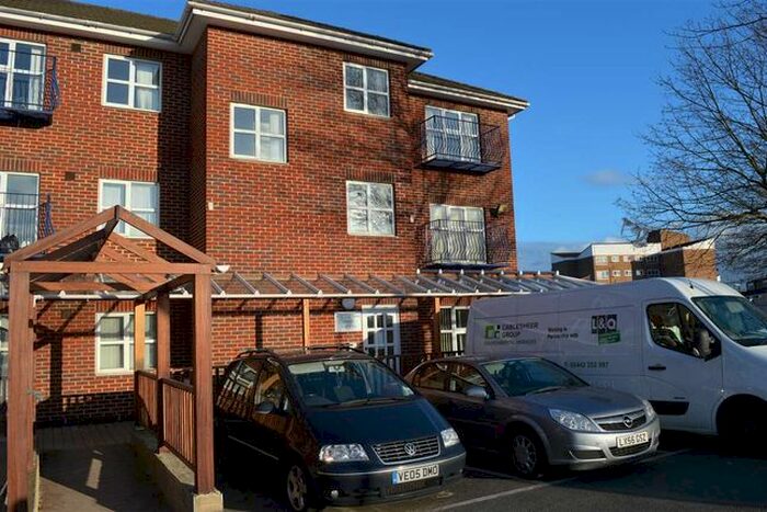 2 Bedroom Flat To Rent In Walterstown Court, Highfield Road, Dartford, DA1