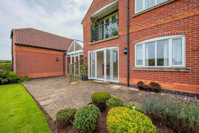 1 Bedroom Flat To Rent In Kingfisher Court, Epperstone Road, Lowdham, NG14