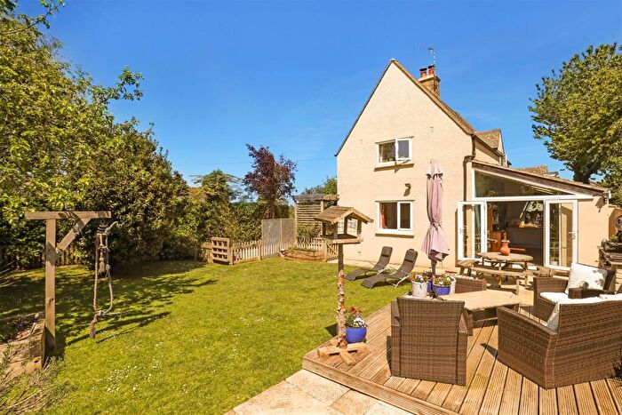 4 Bedroom Detached House For Sale In Bussage, Stroud, GL6