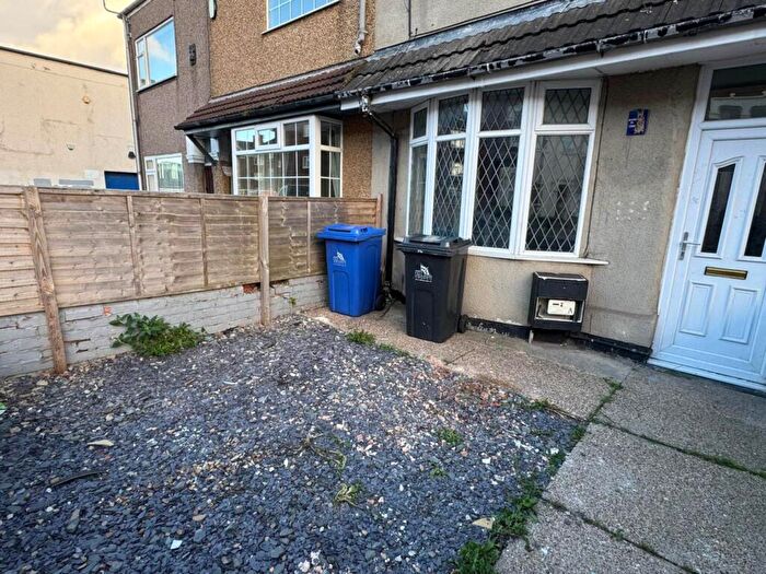 3 Bedroom Terraced House To Rent In Park Street, Cleethorpes, DN35