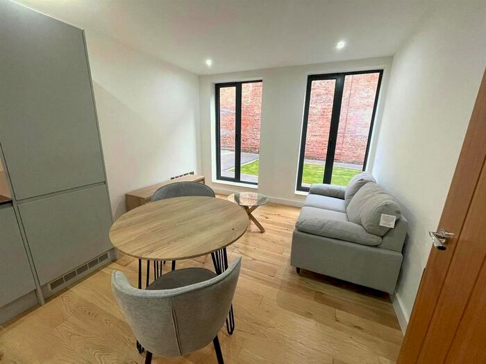 1 Bedroom Flat To Rent In Camden Street, Birmingham, B1