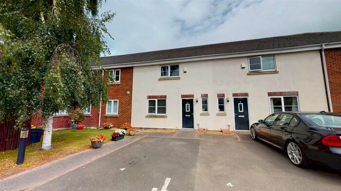 3 Bedroom Town House To Rent In Damson Grove, Rainford, St. Helens, WA11