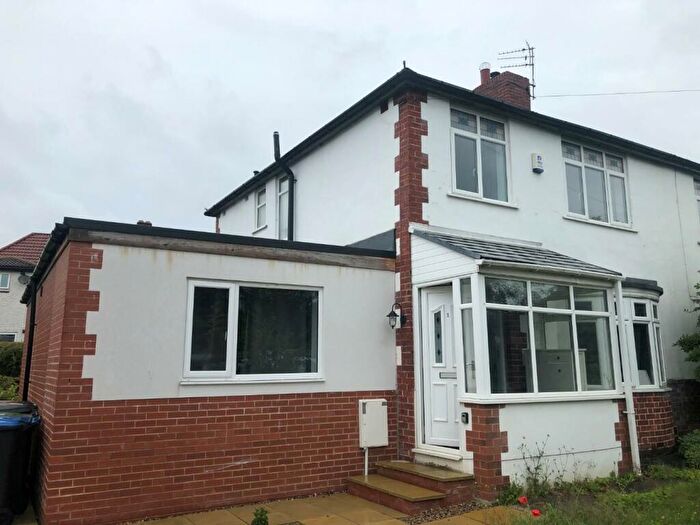6 Bedroom Semi-Detached House To Rent In St. Monica Grove, Durham, DH1