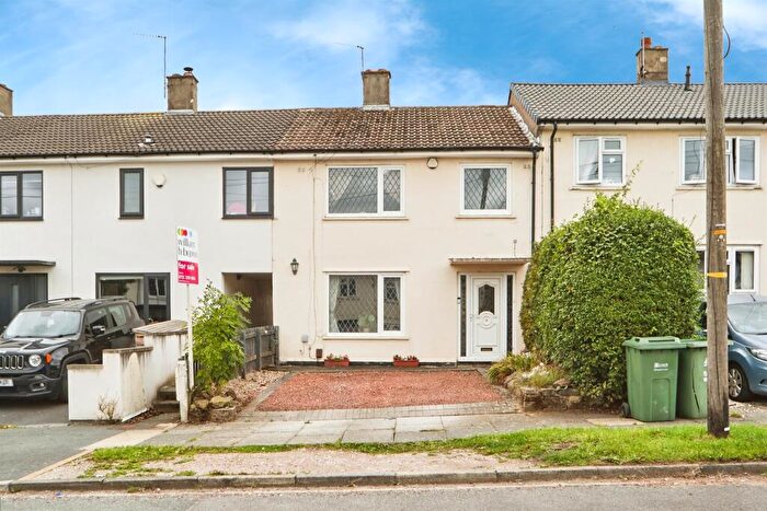 3 Bedroom Terraced House For Sale In Coppice Wood Close, Guiseley, Leeds, LS20