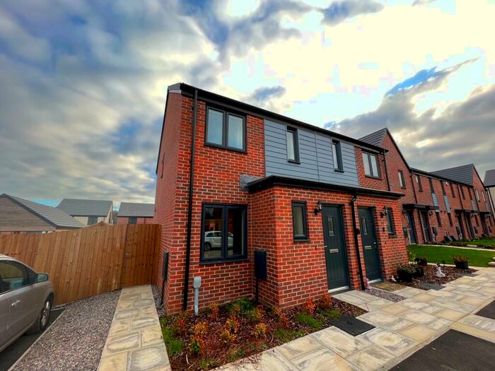 2 Bedroom House To Rent In Dol Glaswg, Cardiff, CF5