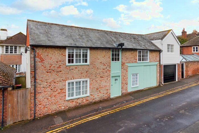 2 Bedroom Semi-Detached House To Rent In New Street, St. Dunstans, Canterbury, CT2
