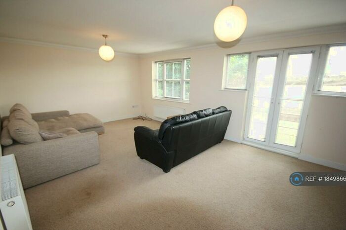 2 Bedroom Flat To Rent In Station Road, Kegworth, Derby, DE74