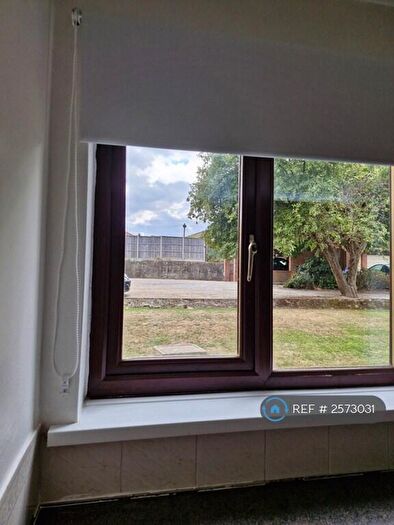 Studio To Rent In Yeovil, Yeovil, BA21