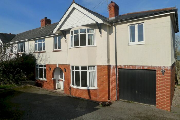 4 Bedroom Semi-Detached House To Rent In Knowles Hill Road, Newton Abbot, TQ12