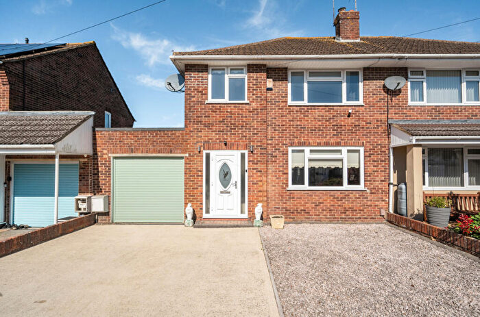 3 Bedroom Semi Detached House For Sale In Kipling Gardens, Stratton St Margaret, Swindon, SN2