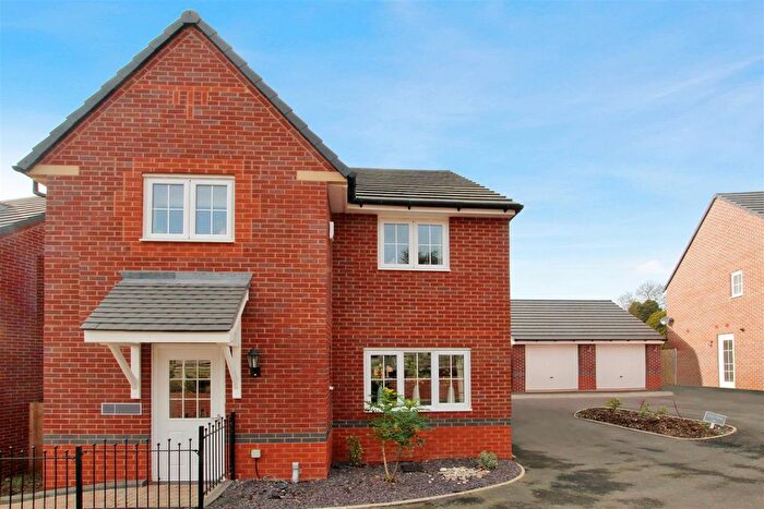 4 Bedroom Detached House To Rent In Morville Street, Webheath, Redditch, B97
