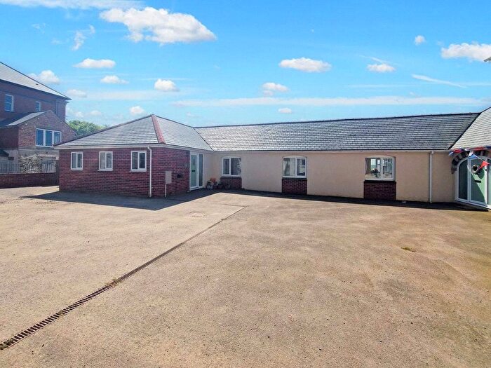 4 Bedroom Bungalow To Rent In Whitstone, Holsworthy, Devon, EX22