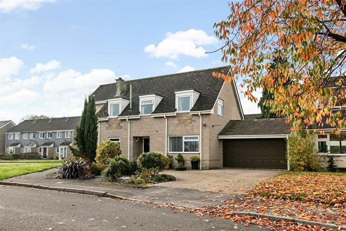 5 Bedroom Detached House For Sale In Westlake Place, Sutton Benger, Chippenham, SN15
