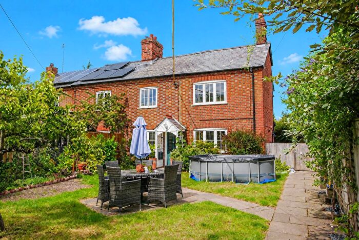 4 Bedroom Semi-Detached House For Sale In Little Lane, Cholsey, OX10