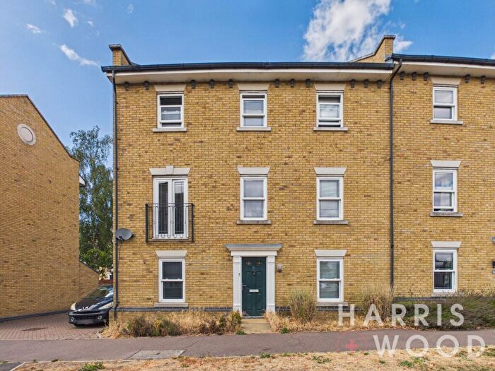 5 Bedroom End Of Terrace House For Sale In Tufnell Way, Colchester, Essex, CO4