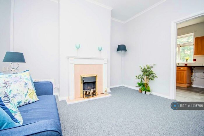 2 Bedroom Terraced House To Rent In Hardman Avenue, Rossendale, BB4