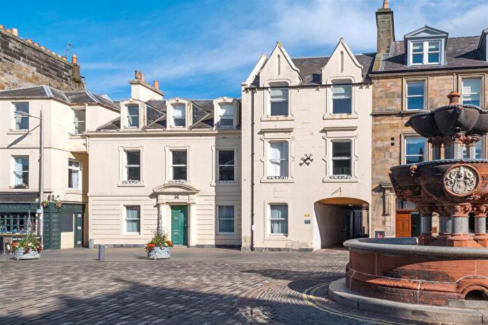 3 Bedroom Flat For Sale In F, Market Street, St. Andrews, KY16