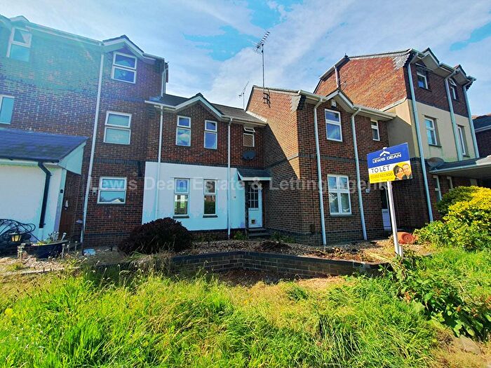 3 Bedroom Terraced House To Rent In Oasis Mews, Upton, BH16