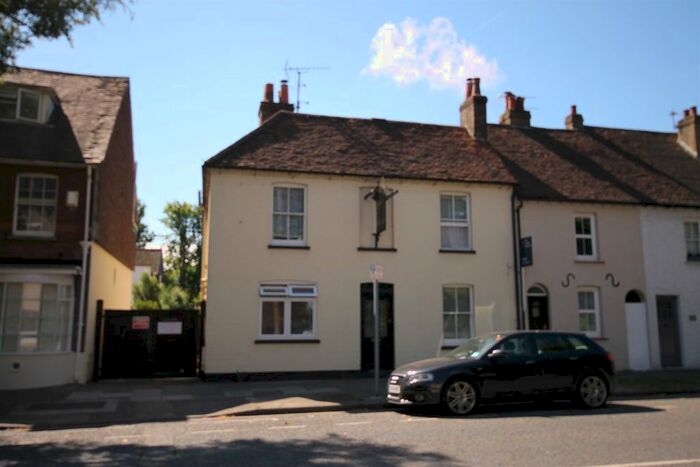 Studio To Rent In St. Pancras, Chichester, PO19