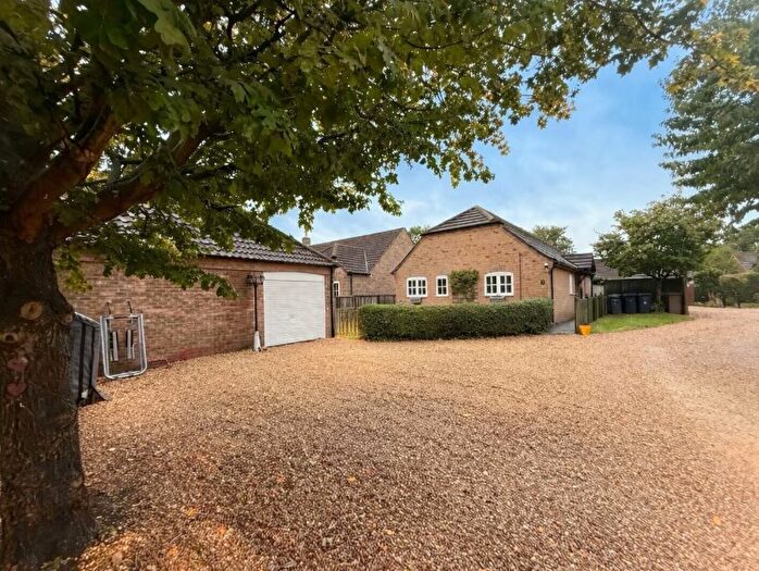 3 Bedroom Detached Bungalow For Sale In Paddock Lane, Metheringham, LN4