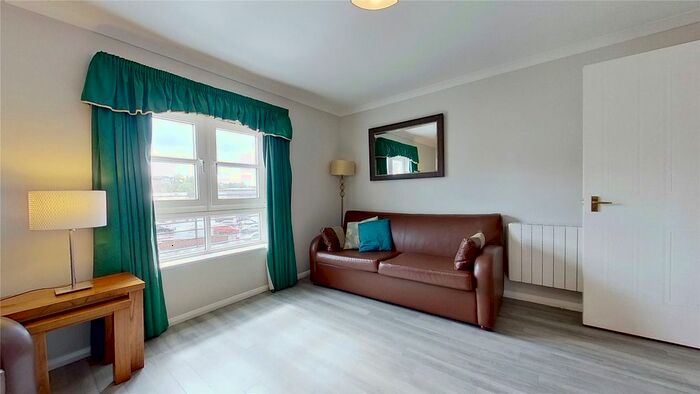 2 Bedroom Flat To Rent In Annandale Street, Edinburgh, EH7