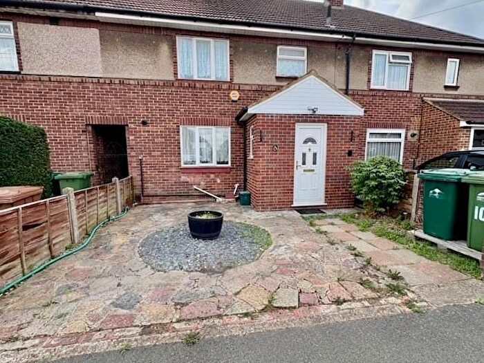 3 Bedroom Detached House To Rent In Ashford, Middlesex, TW15