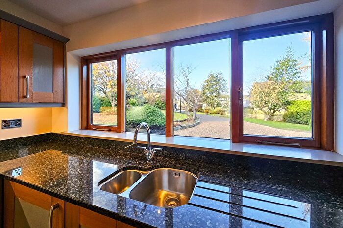 5 Bedroom Detached House To Rent In Back Lane, Sicklinghall, LS22