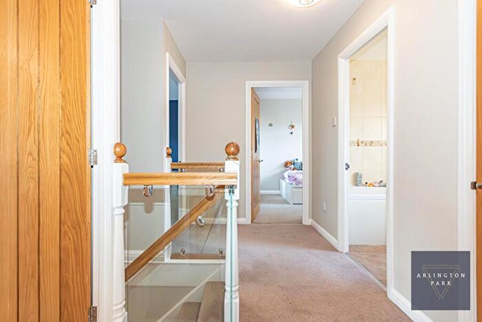 4 Bedroom Detached House For Sale In Walnut Close, Taverham, Norwich, NR8