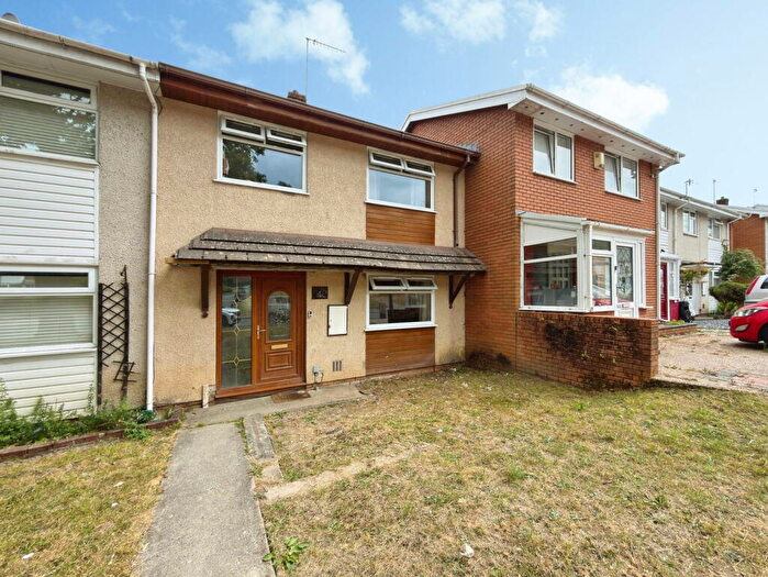 3 Bedroom Terraced House For Sale In Tyle-Teg, Clydach, Swansea, SA6