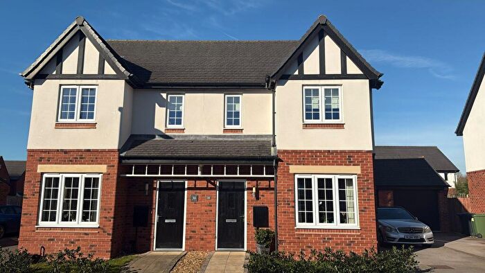 3 Bedroom House To Rent In Gardiner Road, Kineton, Warwick, CV35