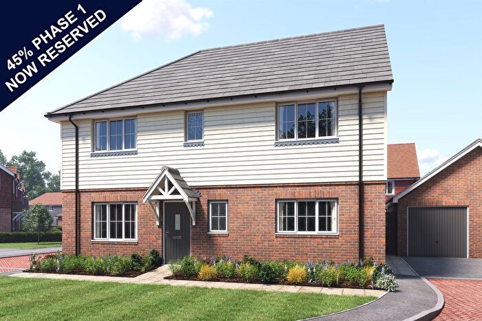 4 Bedroom Detached House For Sale In Burstow Grove, Horley, RH6