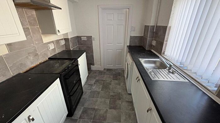 3 Bedroom Terraced House To Rent In Beatrice Street, Bootle, L20