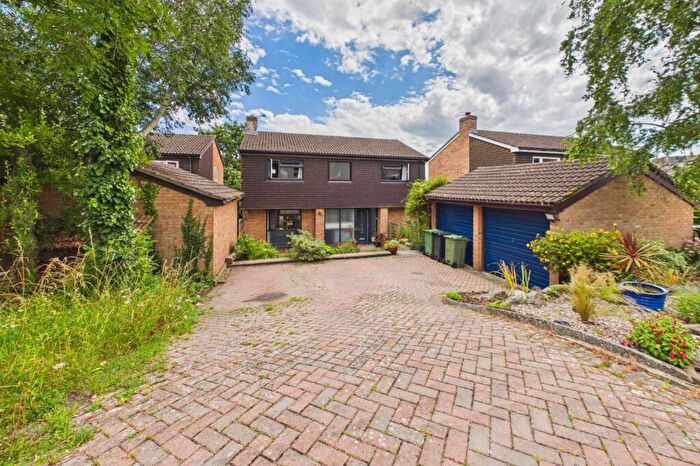 4 Bedroom Detached House For Sale In West Way, Clevedon, North Somerset, BS21