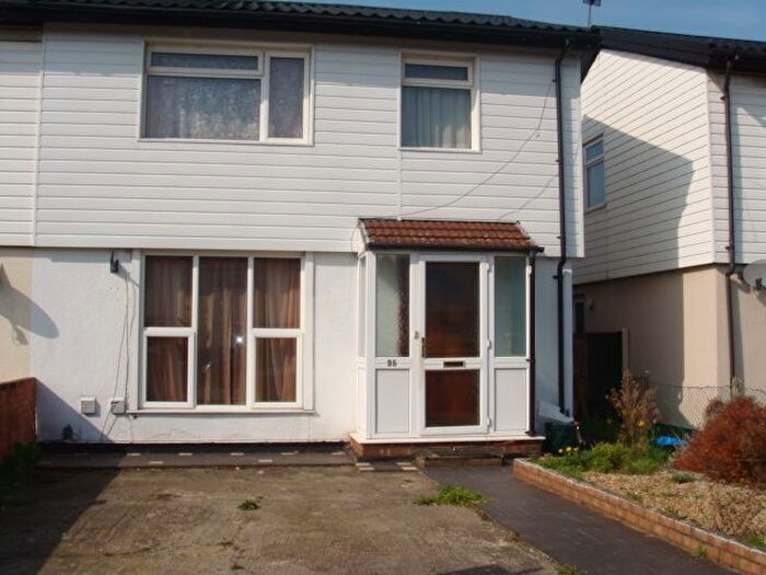 3 Bedroom Semi-Detached House To Rent In Stansfield Road, Hounslow, TW4