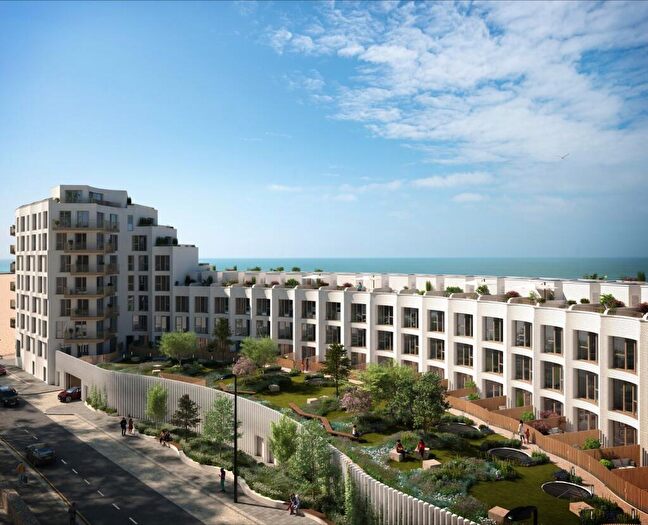 2 Bedroom Apartment For Sale In Shoreline Crescent, Folkestone, CT20