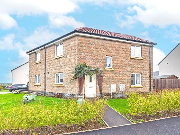 3 Bedroom Semi Detached House For Sale In Ash Mead, Ilchester, BA22