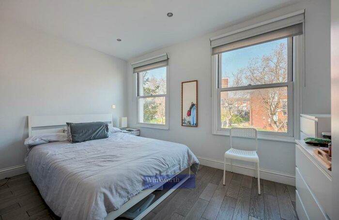 1 Bedroom Flat To Rent In Kennington Lane, SE11