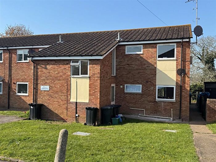 1 Bedroom Flat For Sale In Jubilee Place, Staunton, GL19