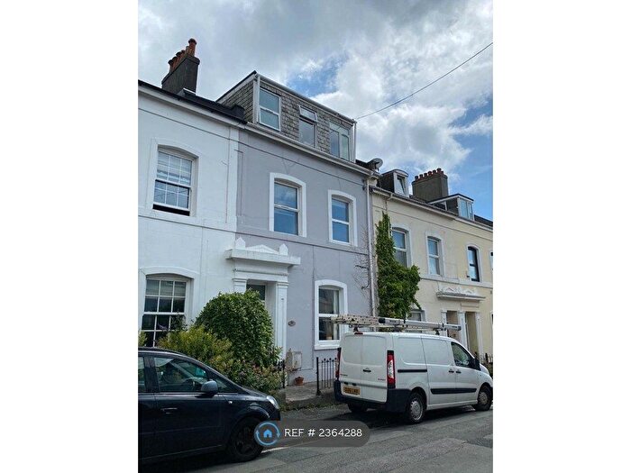 1 Bedroom Flat To Rent In Park Street, Plymouth, PL3
