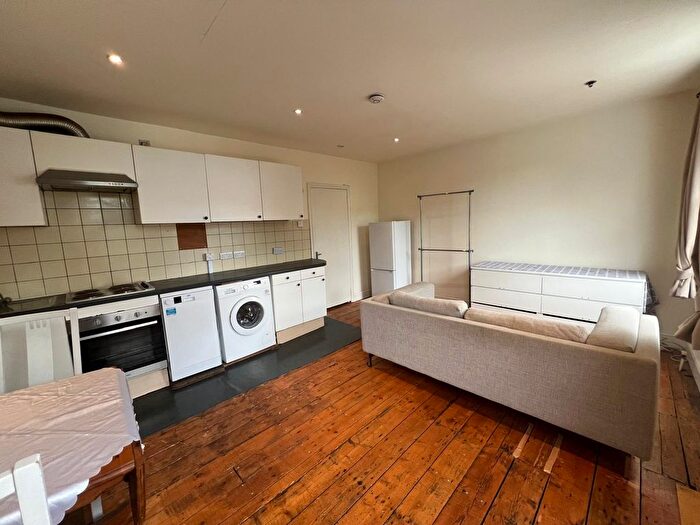 1 Bedroom Flat To Rent In Grosvenor Avenue, London, N5