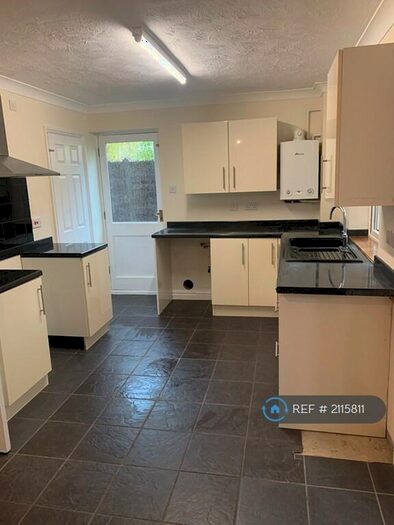 3 Bedroom End Of Terrace House To Rent In Sycamore Close, Worlingham, Beccles, NR34