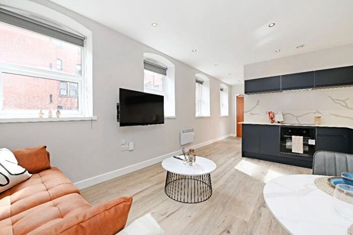 1 Bedroom Flat To Rent In Orange Street, Huttons Buildings, S1