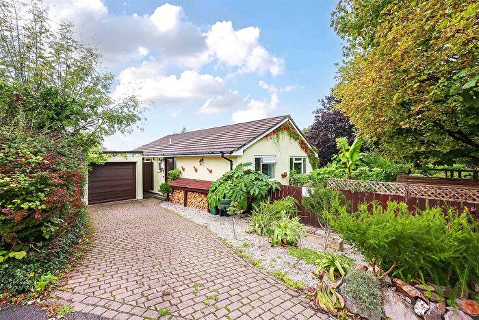 3 Bedroom Bungalow For Sale In Tuckers Meadow, Diptford, Totnes, Devon, TQ9