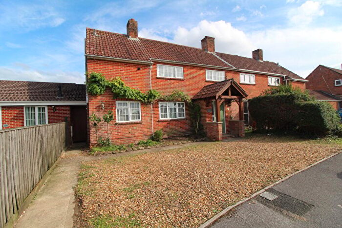 3 Bedroom Semi Detached House For Sale In Churchill Close, Sturminster Marshall, Wimborne, BH21