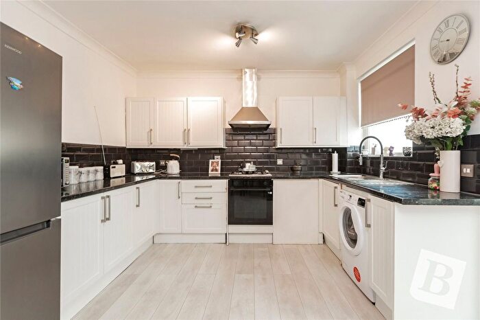 2 Bedroom Semi-Detached House For Sale In Cross Road, Mawneys, Romford, RM7