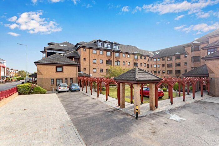 2 Bedroom Retirement Property For Sale In / Carlyle Court, Comely Bank Road, Edinburgh, EH4
