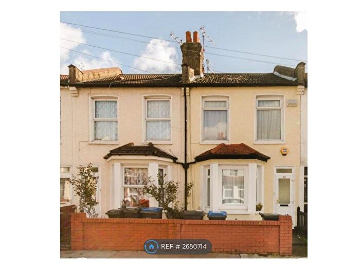 2 Bedroom Terraced House To Rent In Pemdevon Road, Croydon, CR0